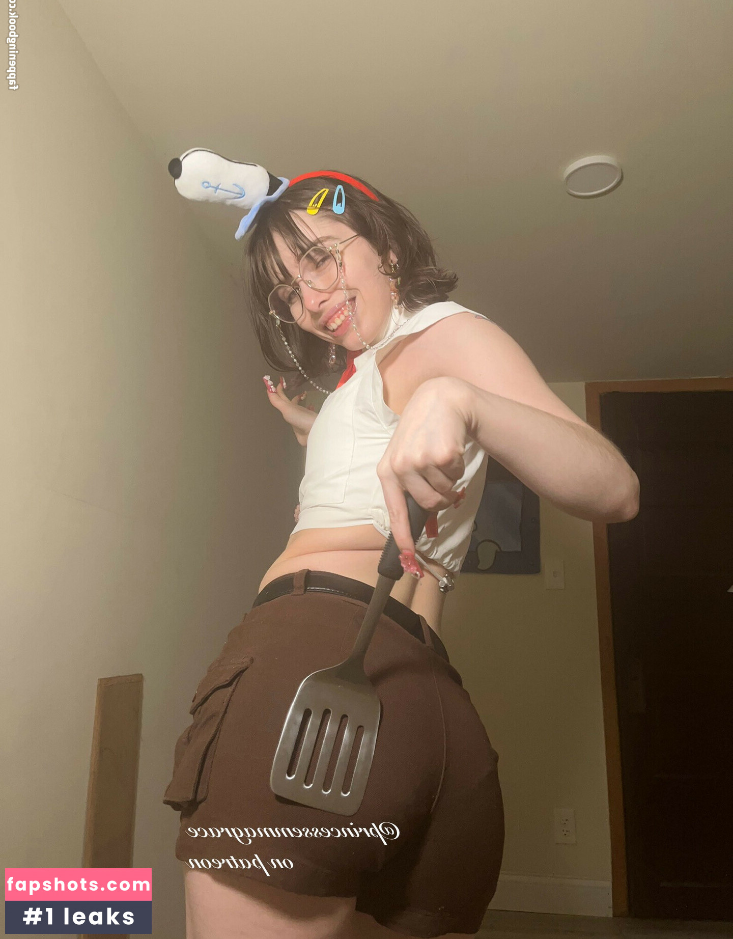 Princessemmagrace gallery photo #12