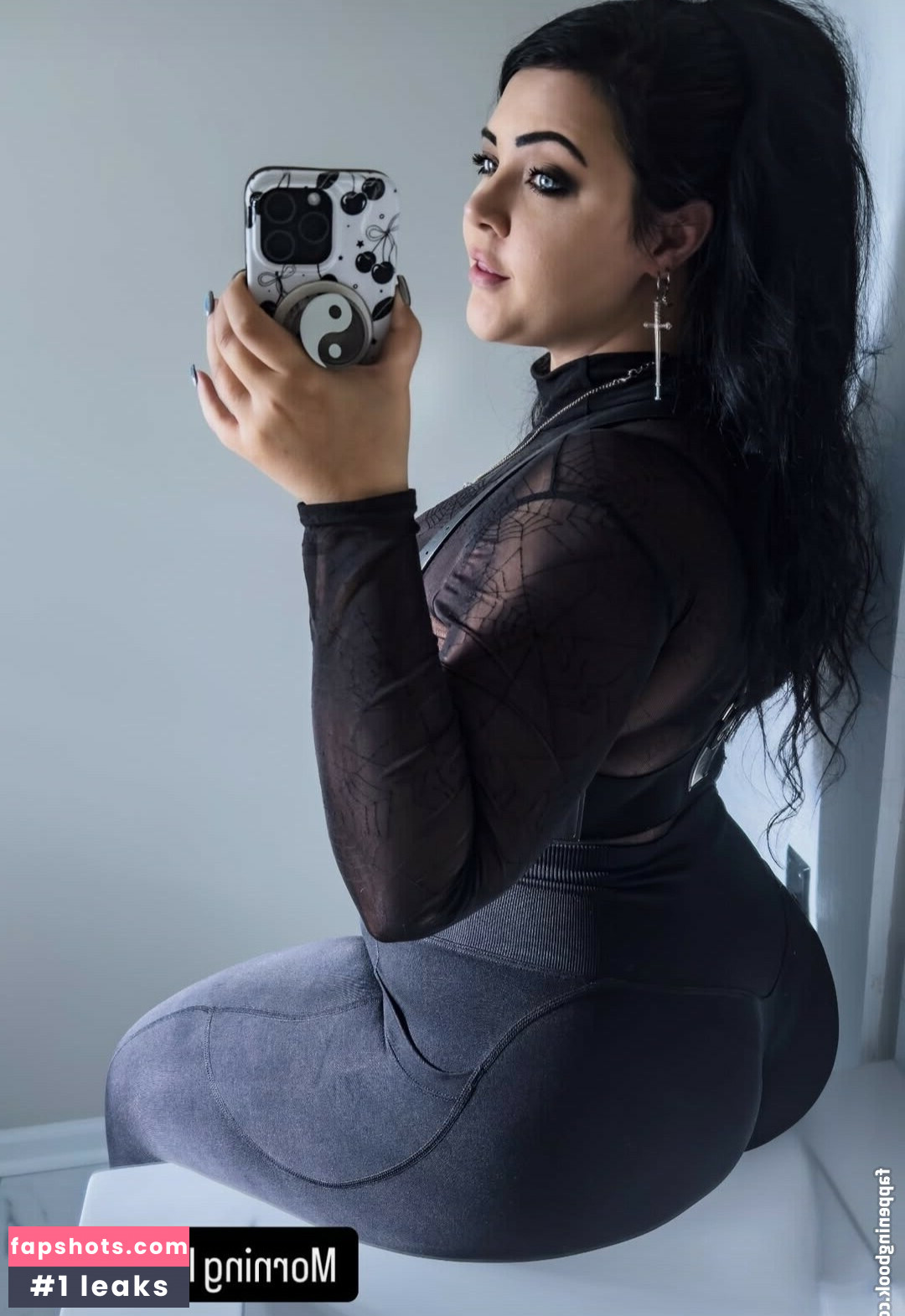 Princessgothicbean Nude Leaks OnlyFans Photos #32 - LeakJerk