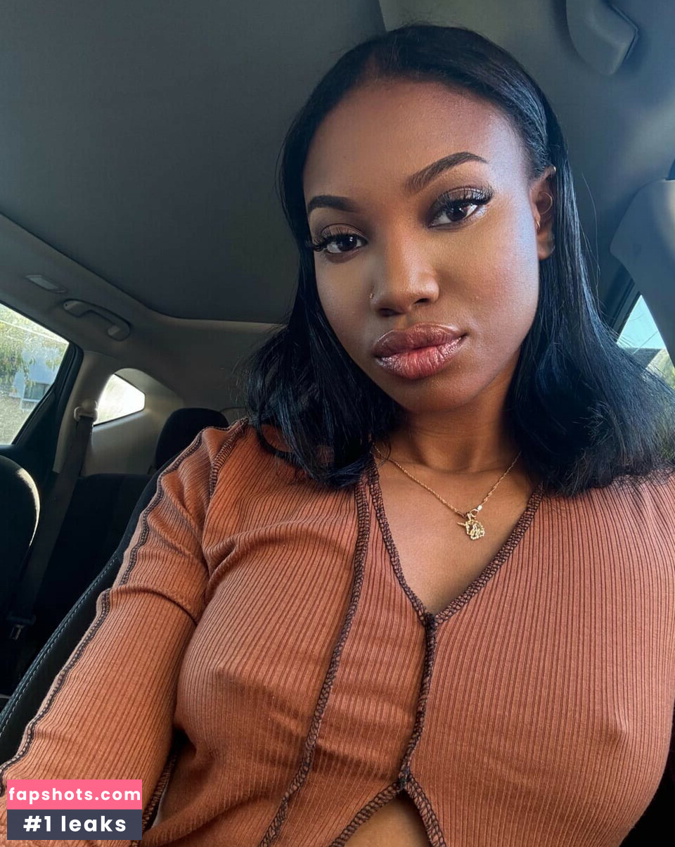 Princessjuliana gallery photo #5