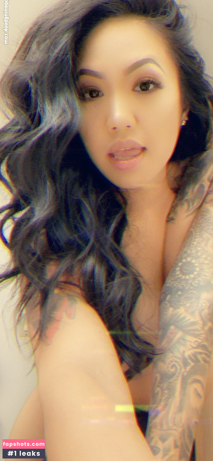 PrincessPhuong gallery photo #3