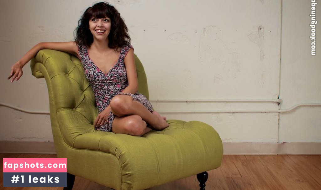 PrincessZoe gallery photo #20