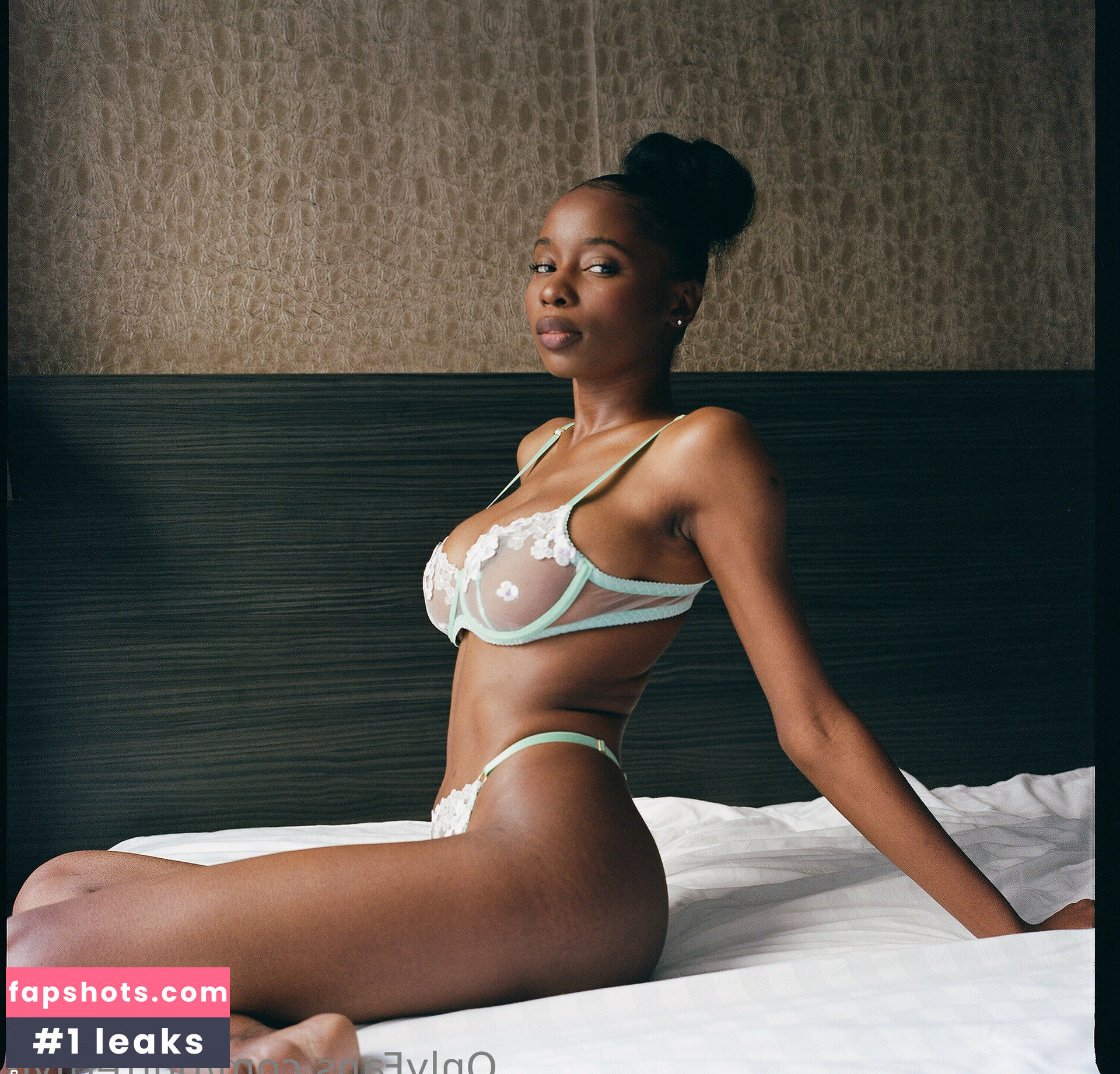 Princia G gallery photo #15