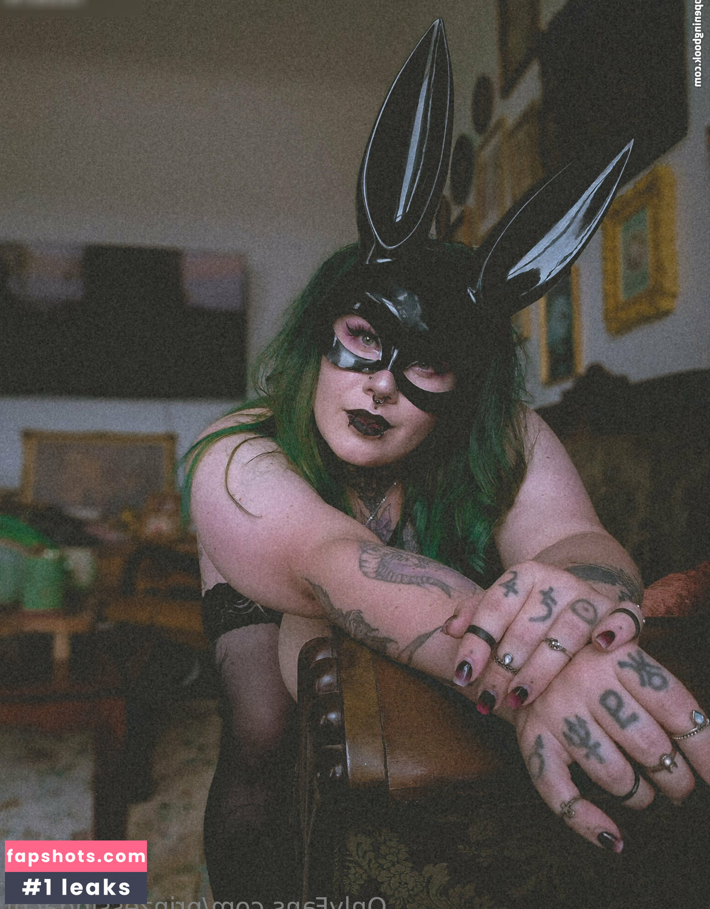 Prinzessin Dachi gallery photo #29