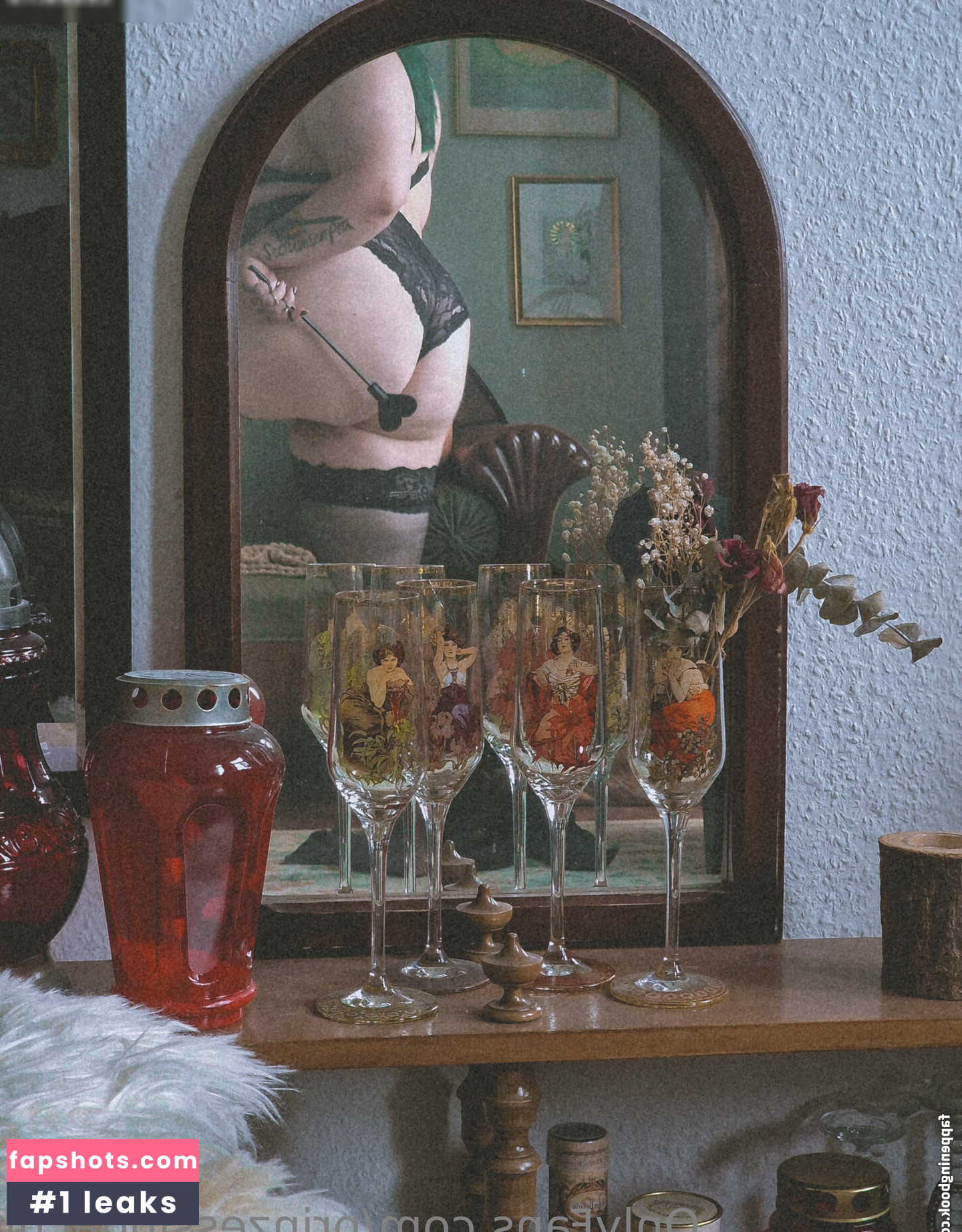 Prinzessin Dachi gallery photo #30