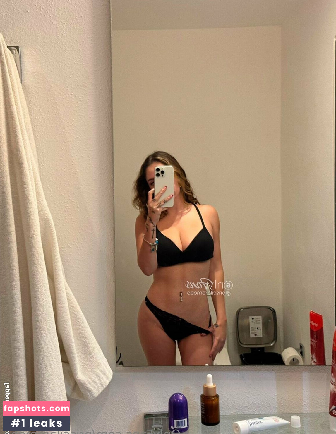 priscilaromooo gallery photo #17