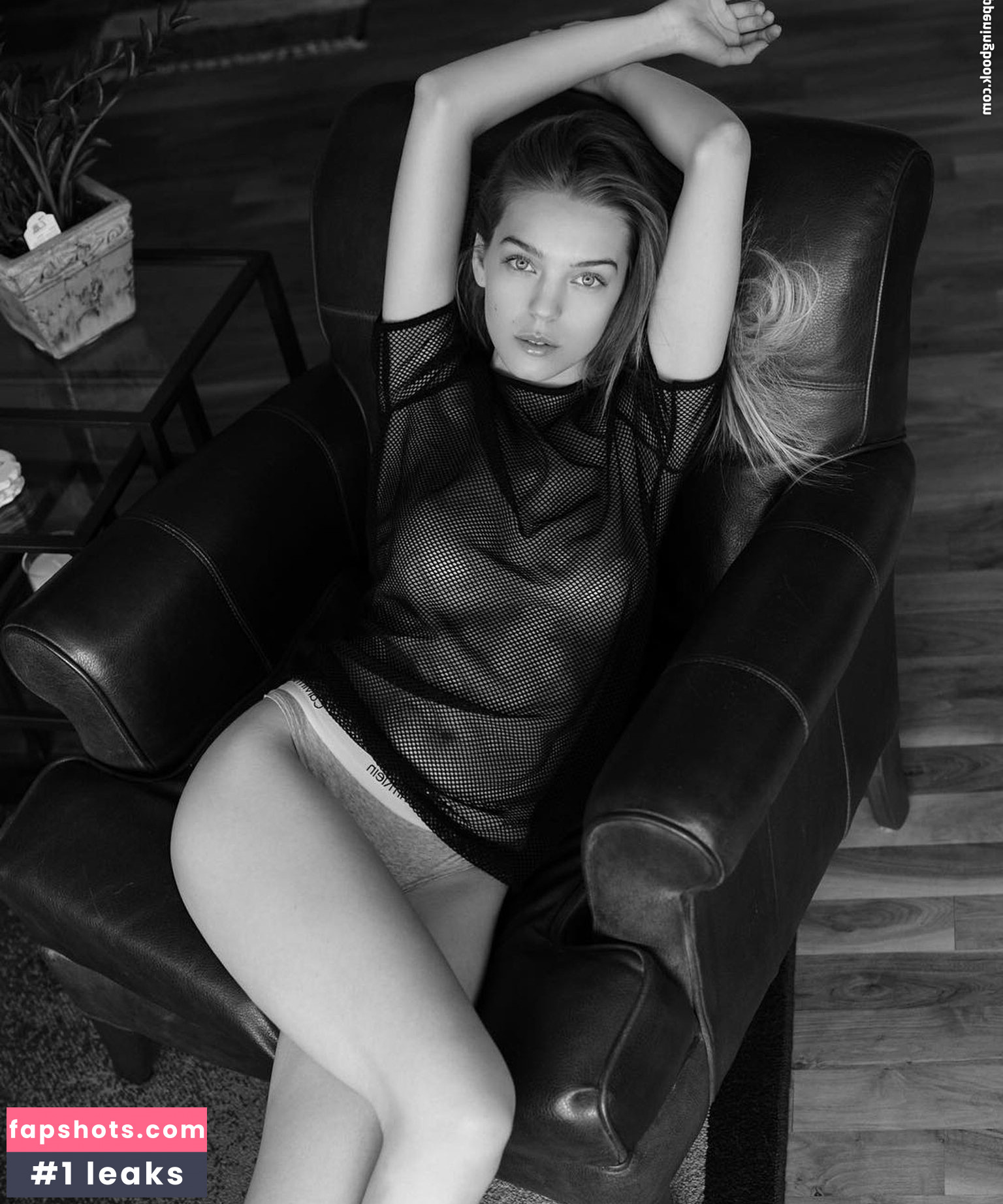 Priscilla Mezzadri gallery photo #90