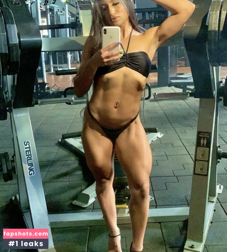 Priscilla Pamela gallery photo #3