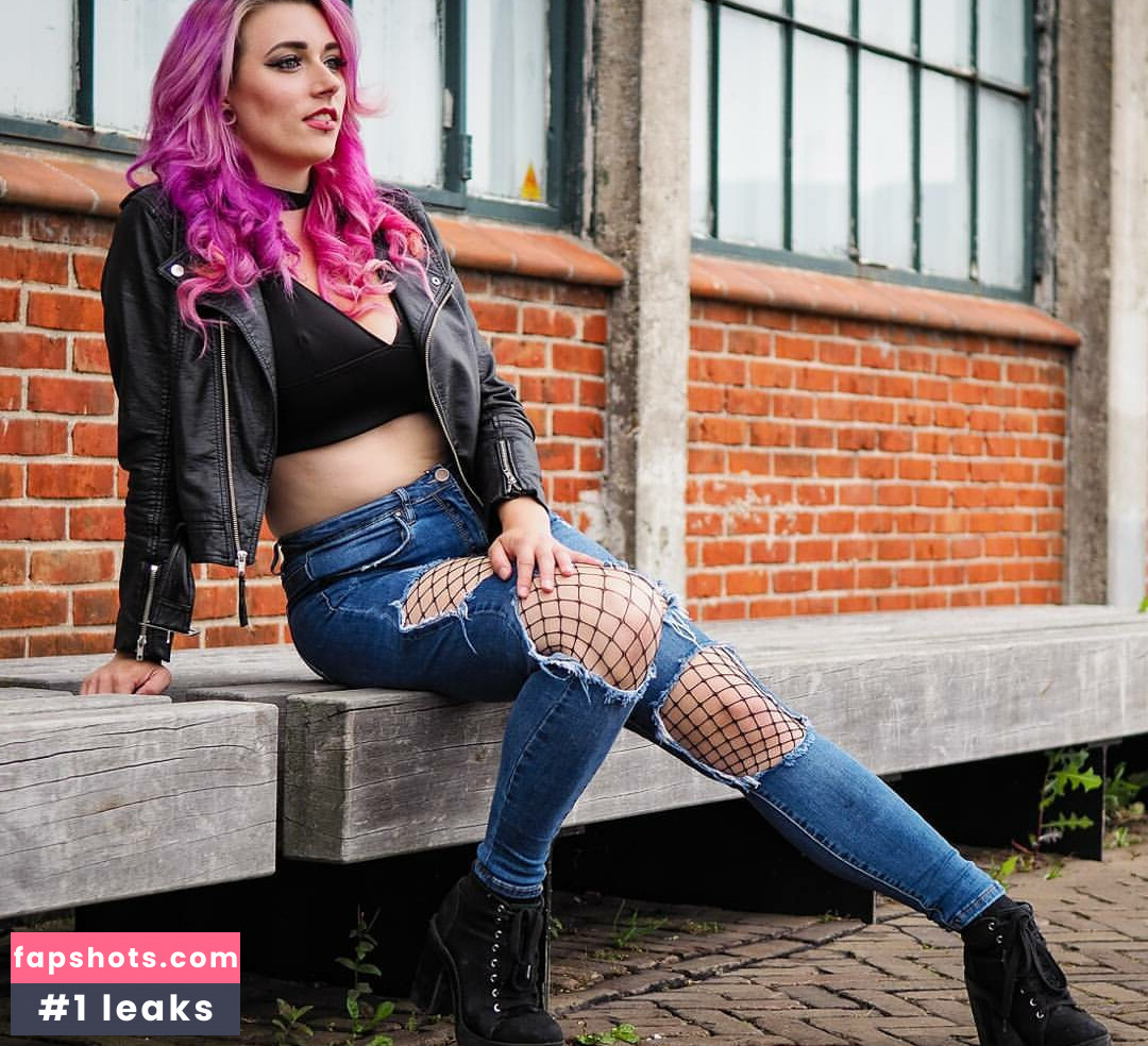 Prisonersnakey gallery photo #26