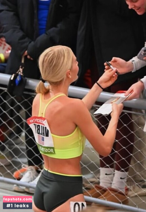 Professional Athletes gallery photo #1270