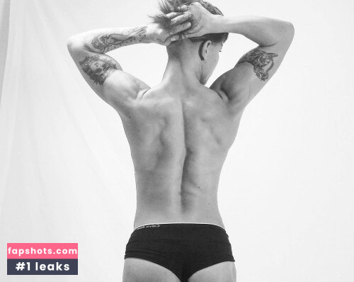 Professional Athletes gallery photo #1348