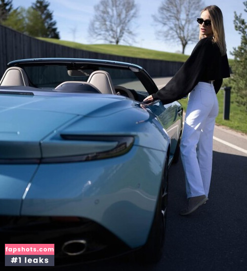 Professional Athletes gallery photo #1463