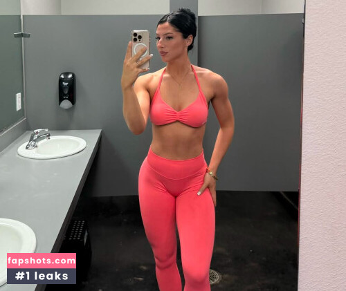 Professional Athletes gallery photo #1512