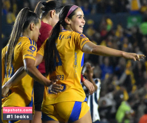 Professional Athletes gallery photo #1762