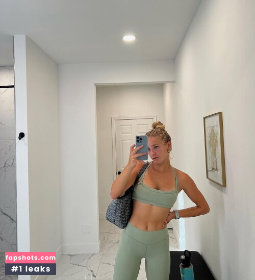 Professional Athletes gallery photo #1943