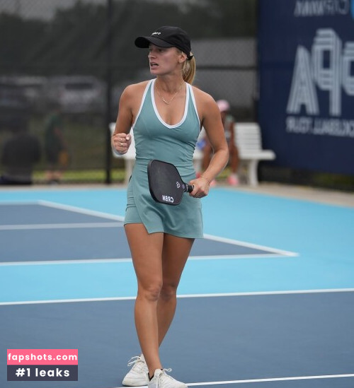 Professional Athletes gallery photo #1956