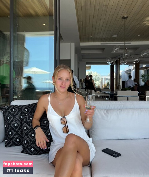 Professional Athletes gallery photo #1981