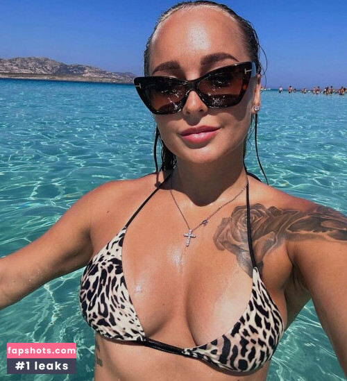 Professional Athletes gallery photo #2078