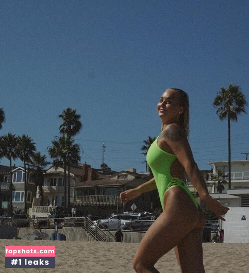 Professional Athletes gallery photo #2098