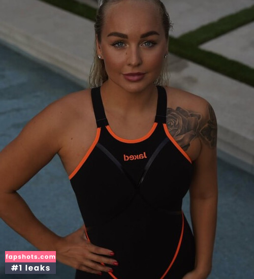 Professional Athletes gallery photo #2106