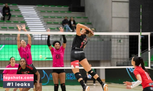 Professional Athletes gallery photo #2427