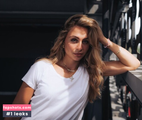 Professional Athletes gallery photo #2442