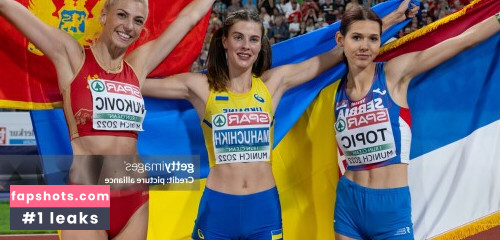 Professional Athletes gallery photo #2639