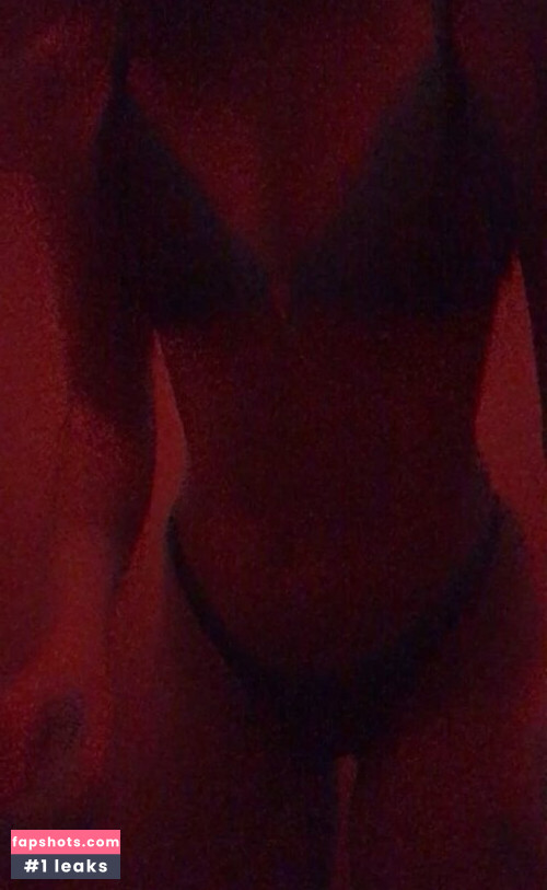 Professional Athletes gallery photo #2672