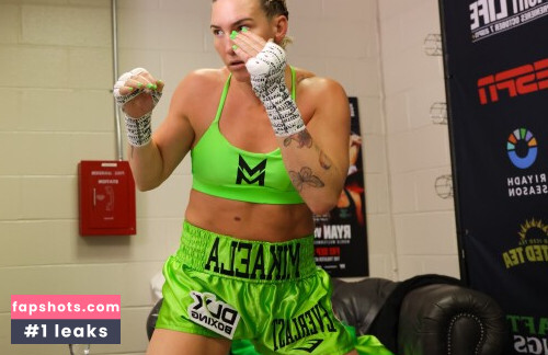 Professional Athletes gallery photo #2700