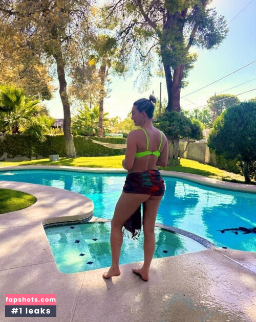 Professional Athletes gallery photo #2703