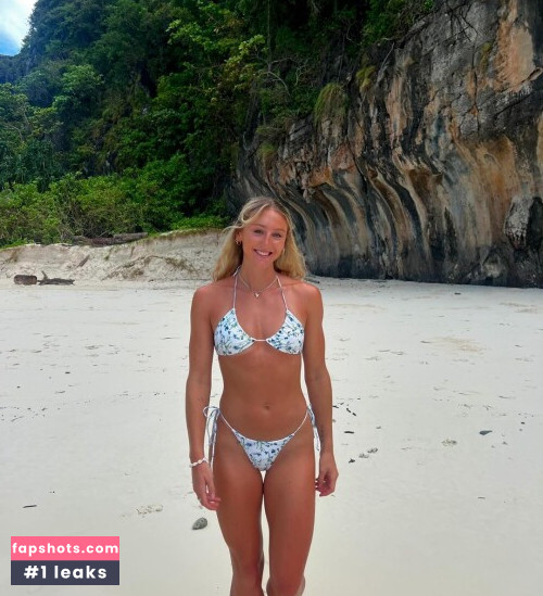 Professional Athletes gallery photo #2933