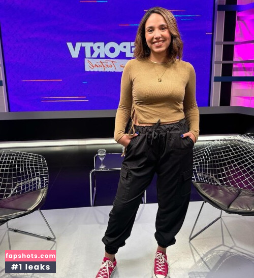 Professional Athletes gallery photo #2945