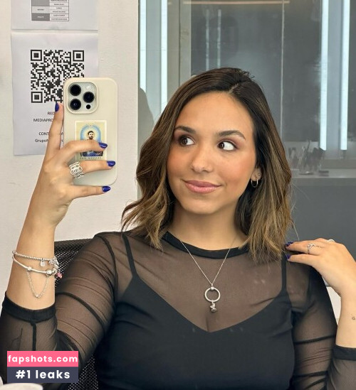 Professional Athletes gallery photo #2946