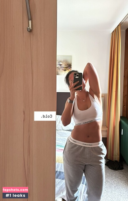 Professional Athletes gallery photo #2967