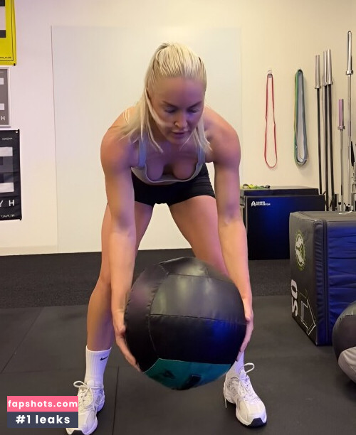 Professional Athletes gallery photo #2975