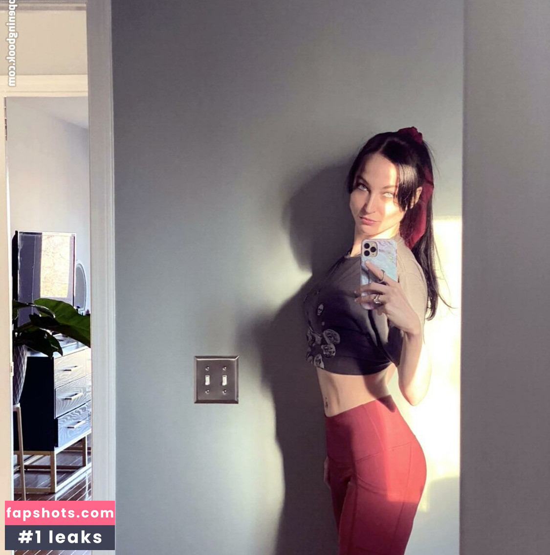 Promises-And-Potions gallery photo #30