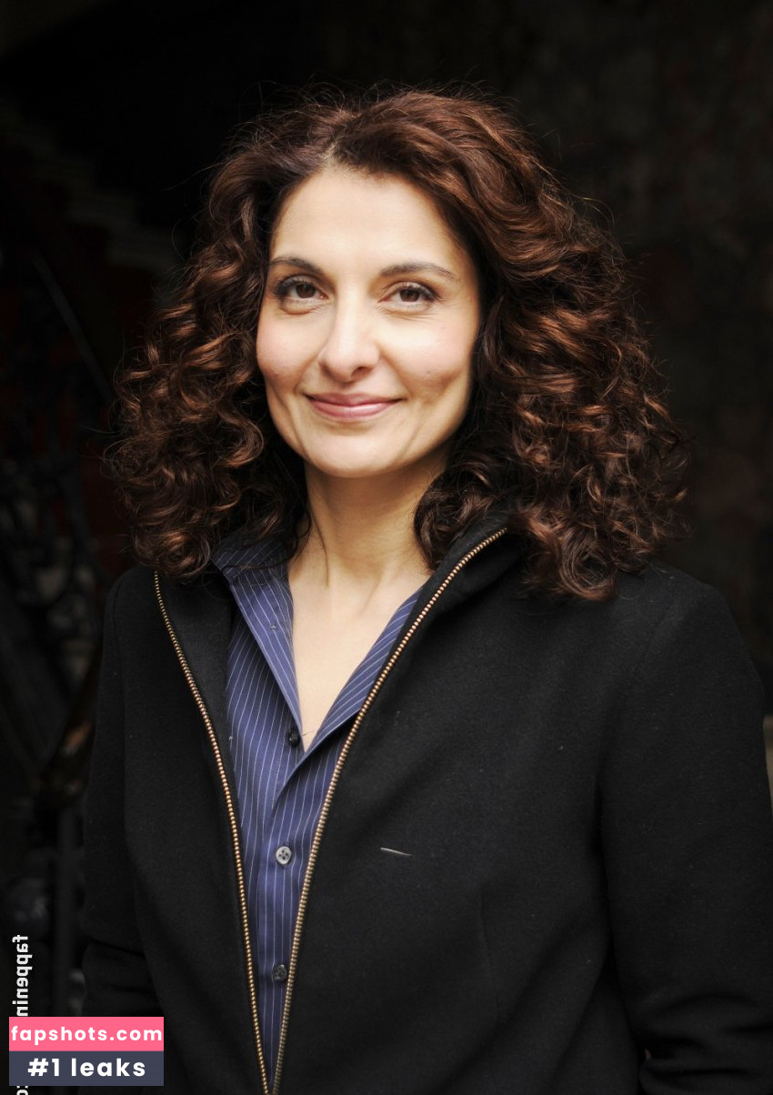 Proschat Madani gallery photo #7