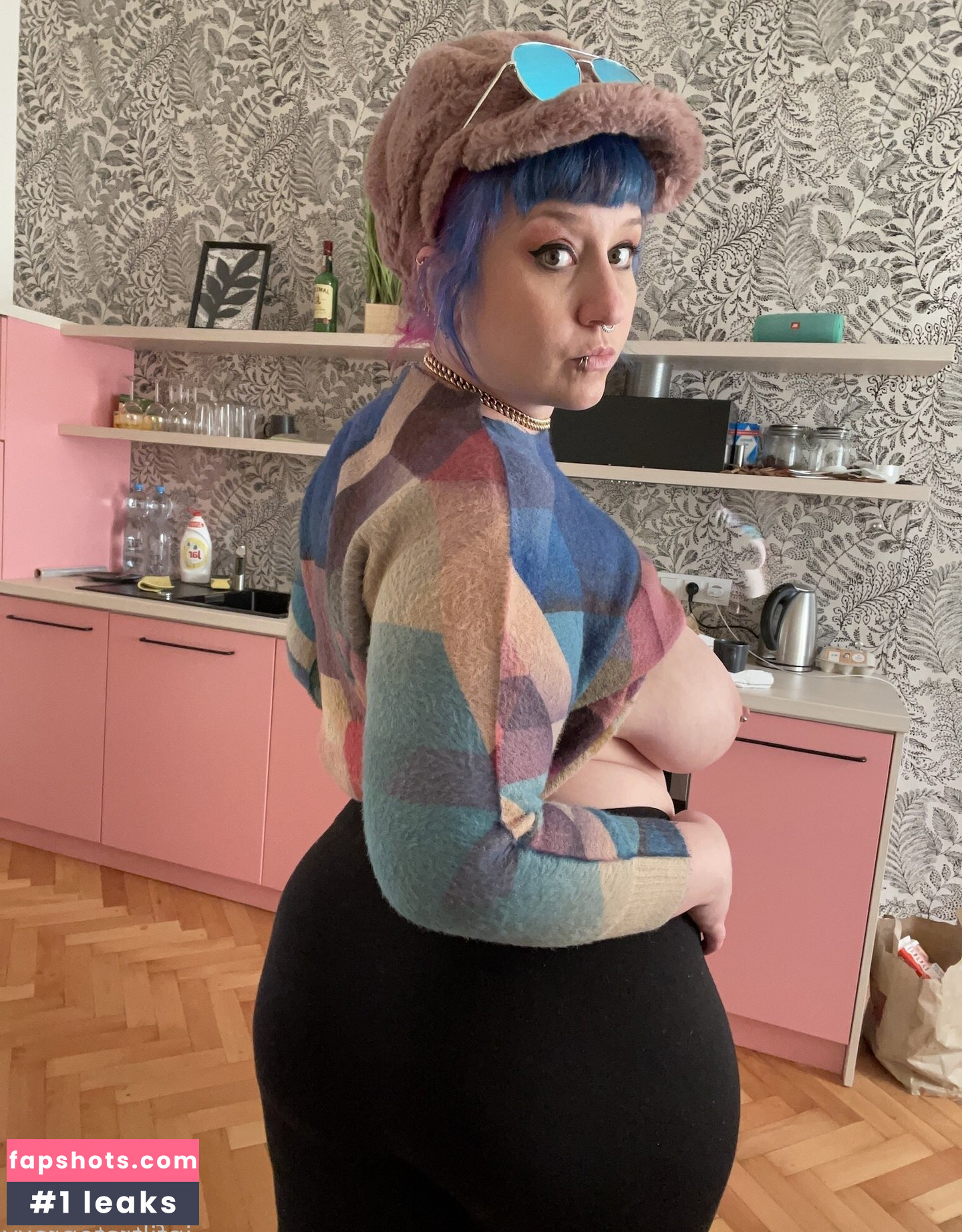 Proxy Paige gallery photo #140