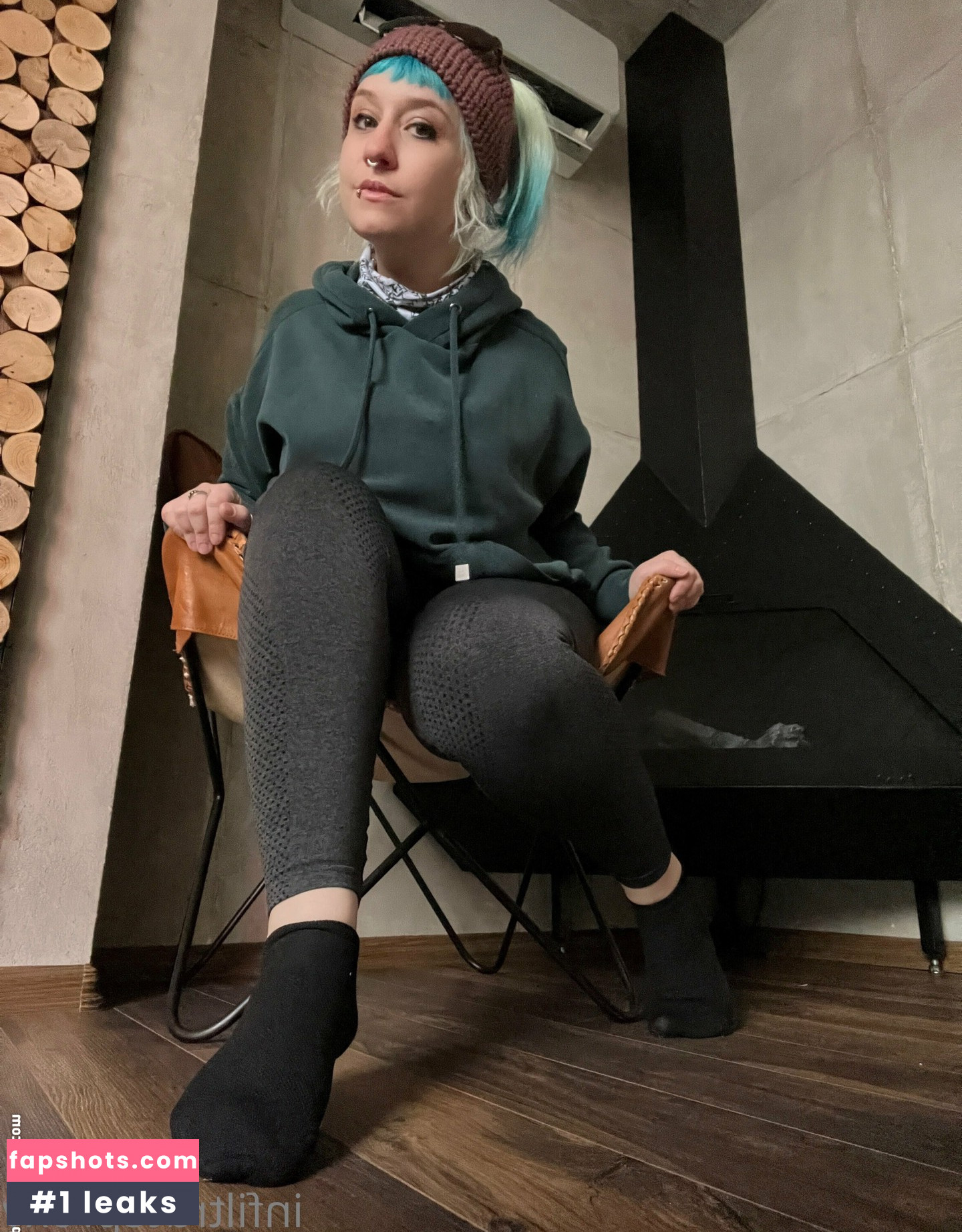 Proxy Paige gallery photo #172