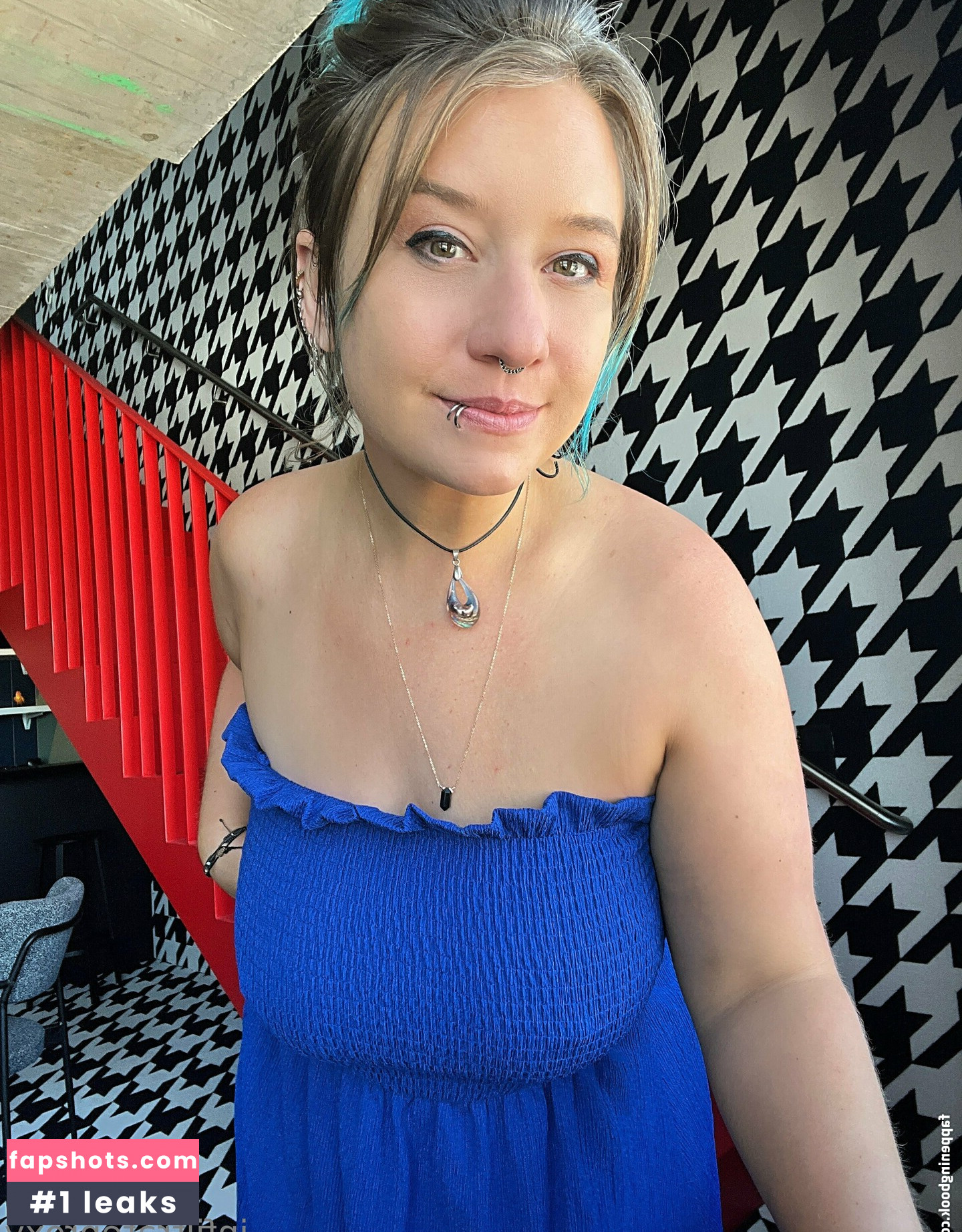 Proxy Paige gallery photo #43