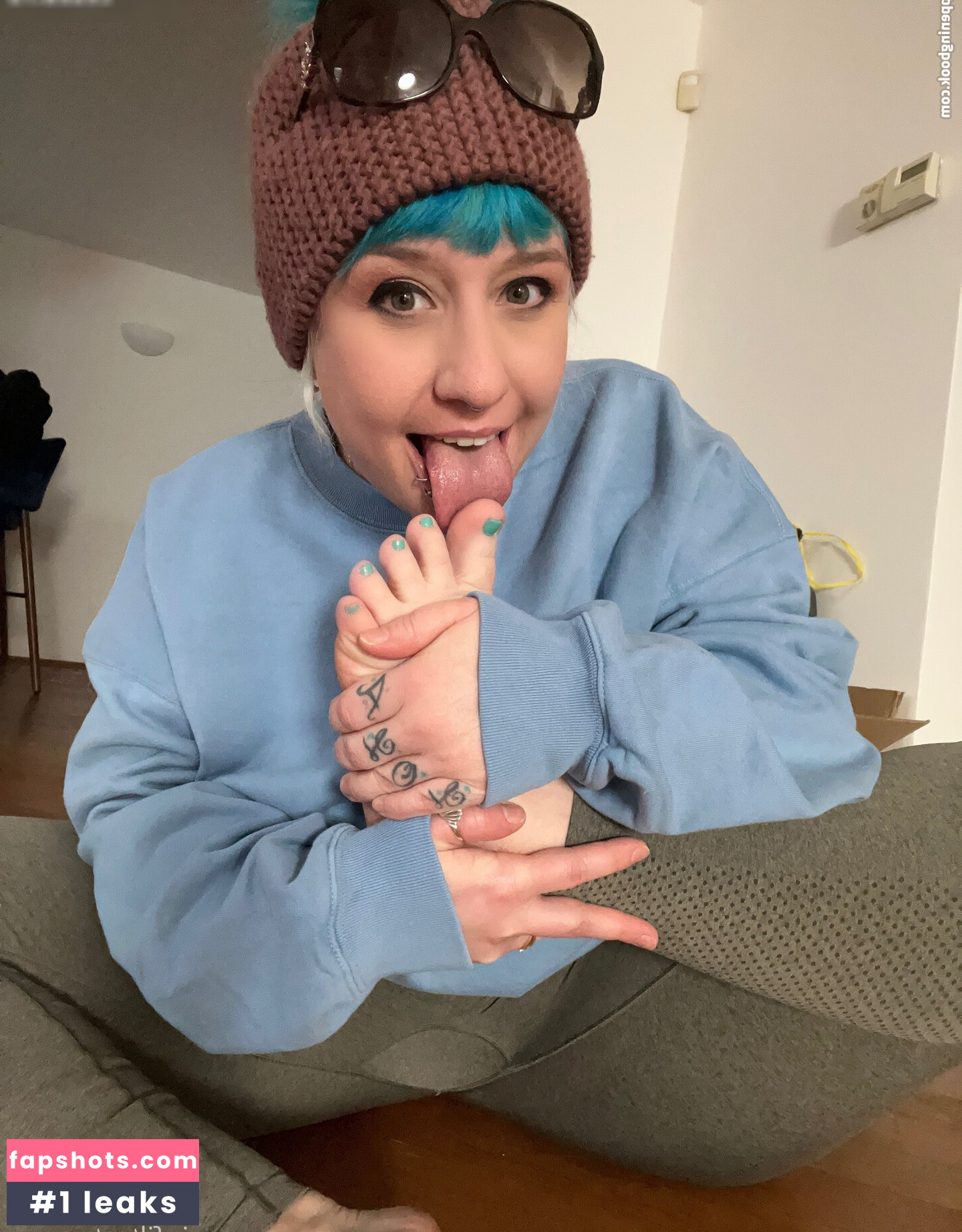 Proxy Paige gallery photo #51