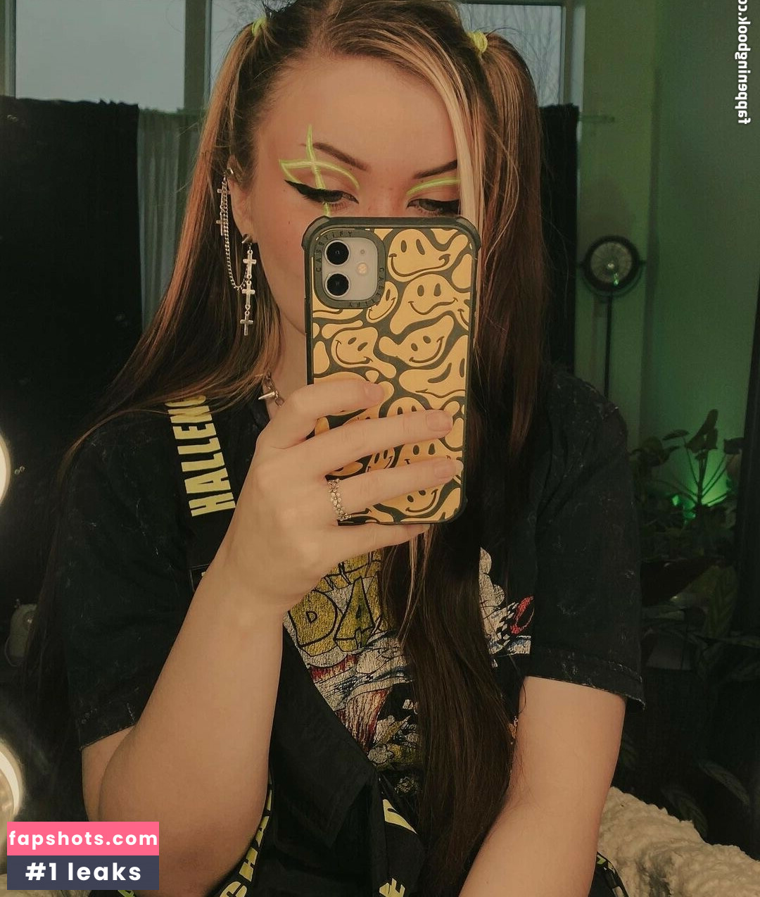 Proxyfox gallery photo #60