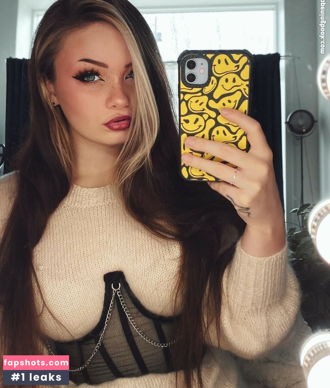 Proxyfox gallery photo #63