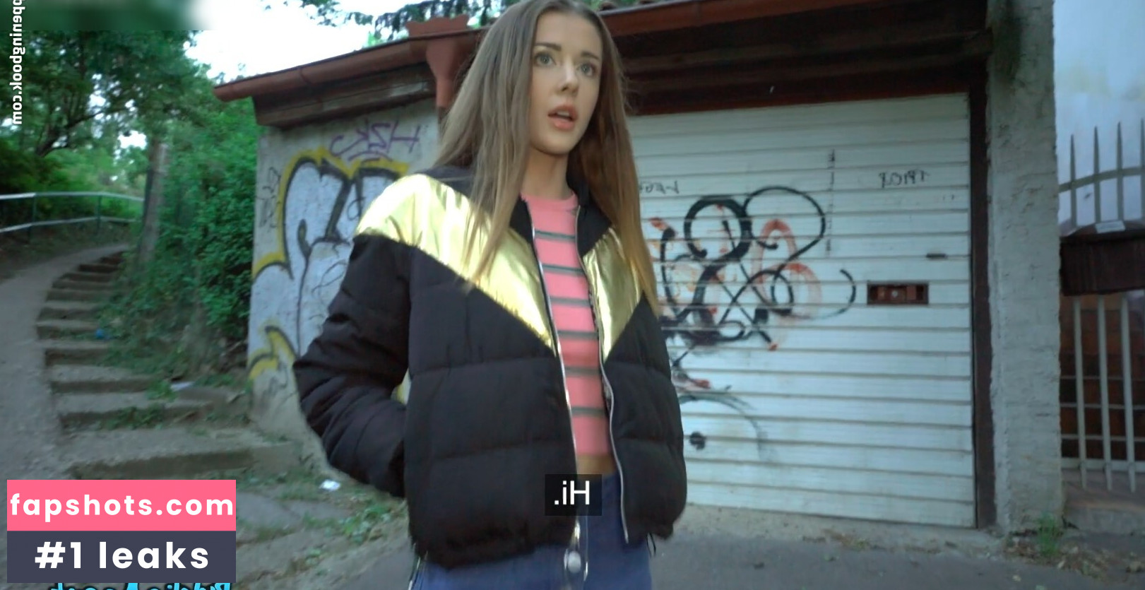 Public Agent Nude Leaks OnlyFans Photos #31 - LeakJerk