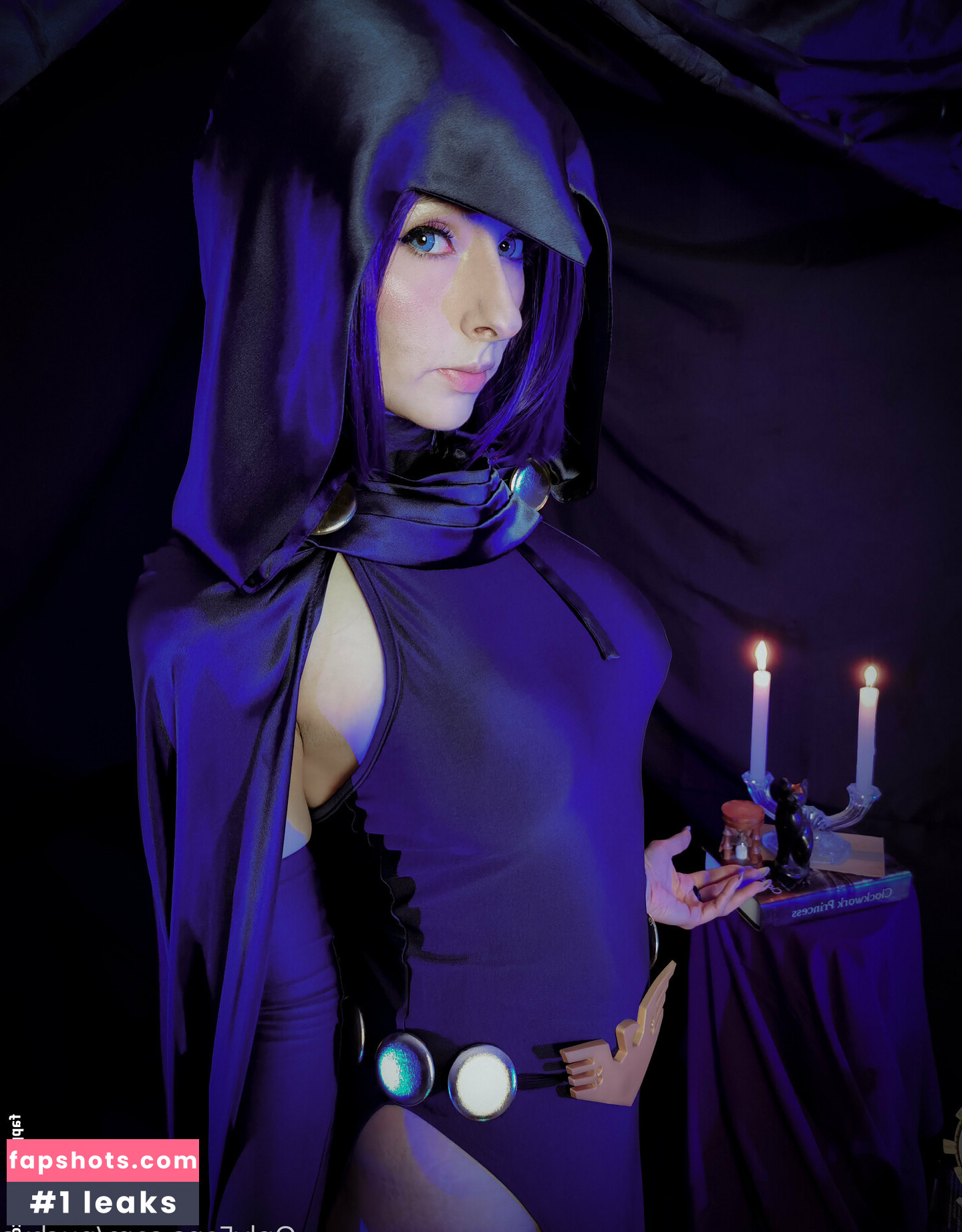 puchys nude babe gallery