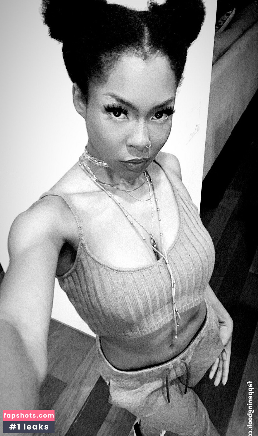 Pumkinwu nude babe gallery