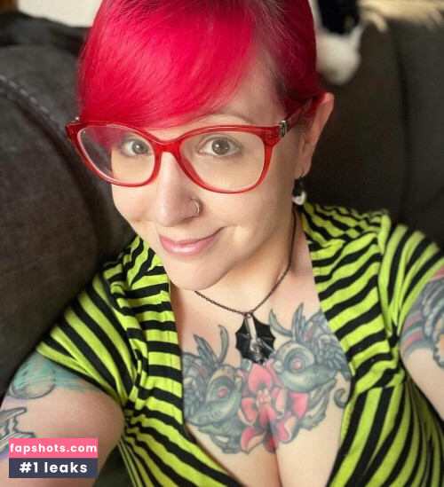 PushingUpRoses gallery photo #104