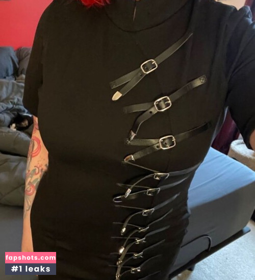 PushingUpRoses gallery photo #106