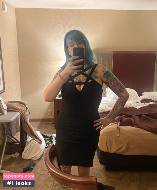 PushingUpRoses gallery photo #13