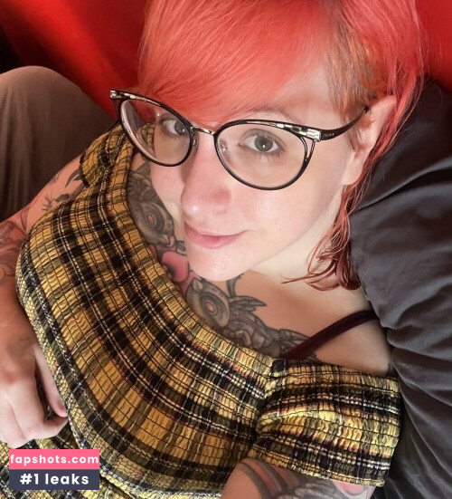 PushingUpRoses gallery photo #27