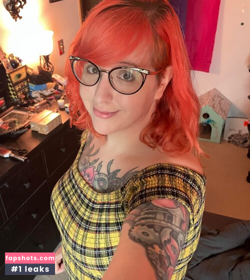 PushingUpRoses gallery photo #29